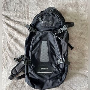Camelback Mule Air Director